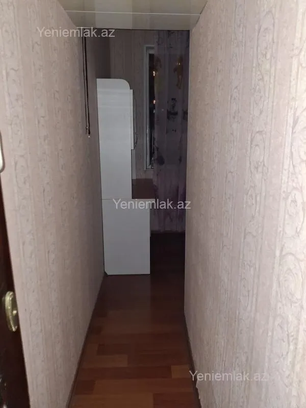 Satılır 3 otaqlı köhnə tikili 55 m²