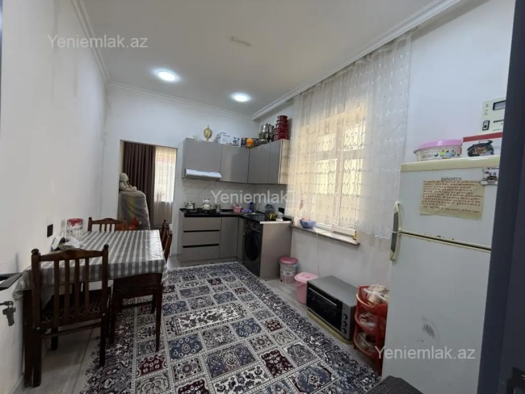 Satılır 3 otaqlı həyət evi 80 m²