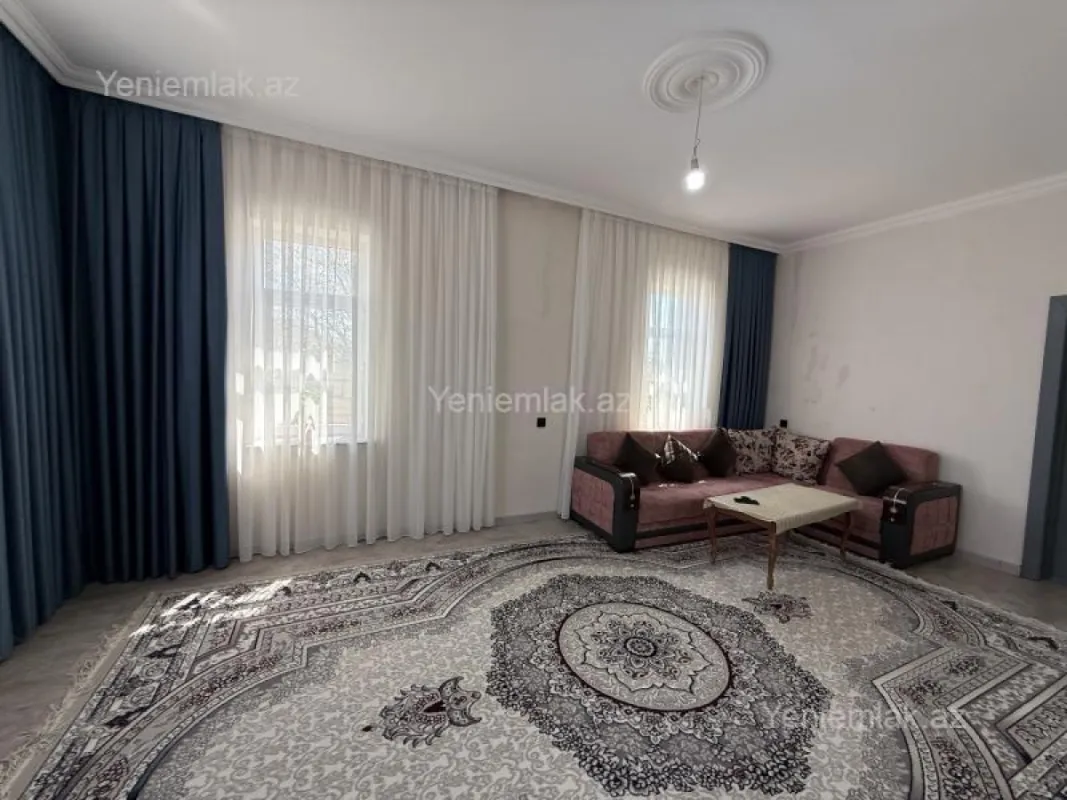 Satılır 3 otaqlı həyət evi 80 m²