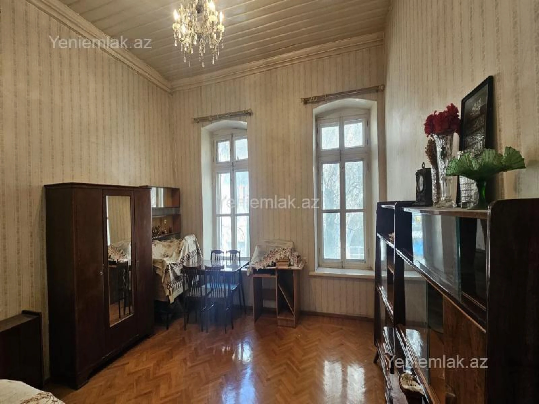 Satılır 3 otaqlı köhnə tikili 52 m²