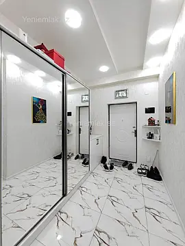 Satılır 3 otaqlı yeni tikili 95 m²