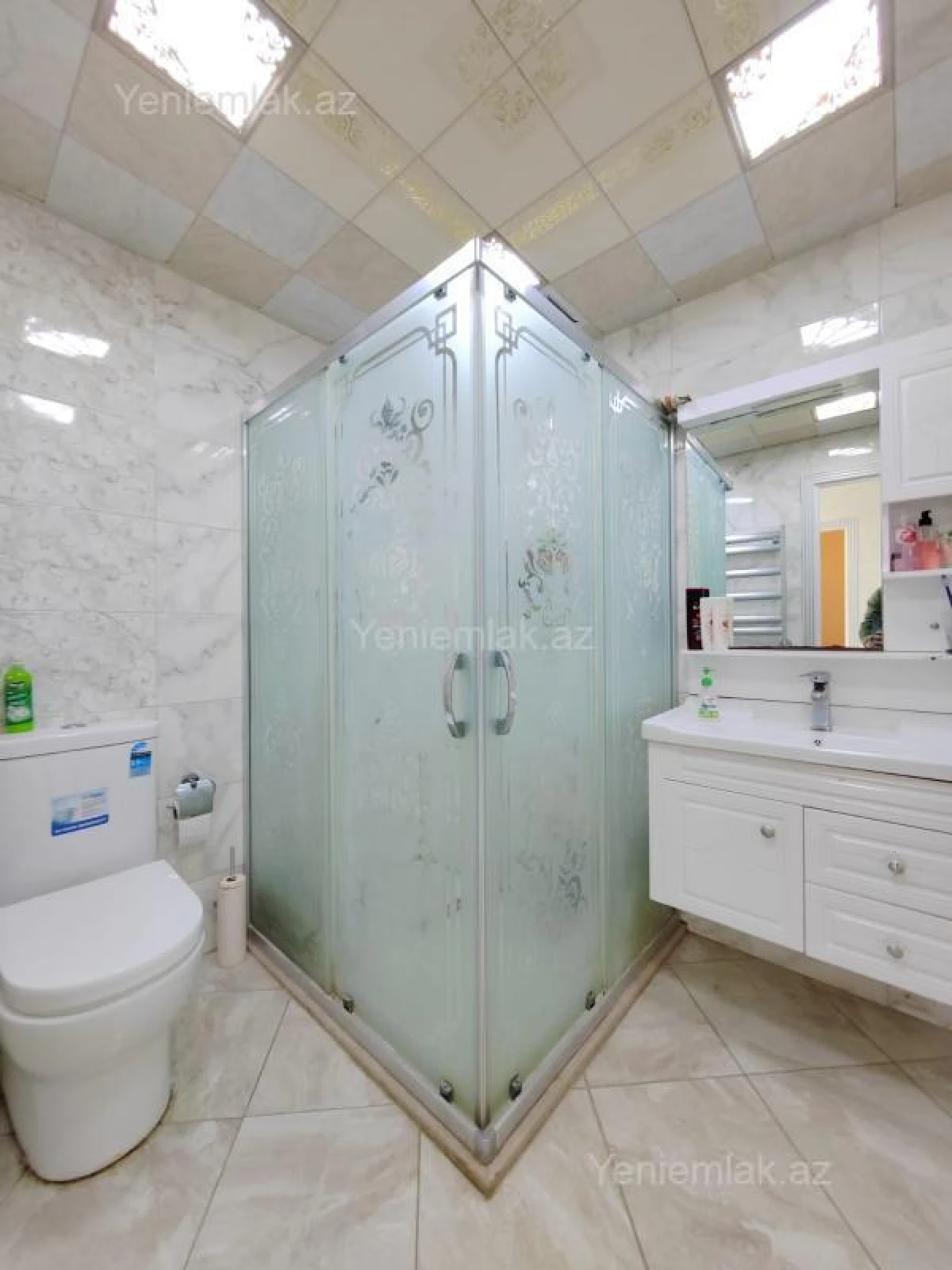 Satılır 3 otaqlı yeni tikili 95 m²