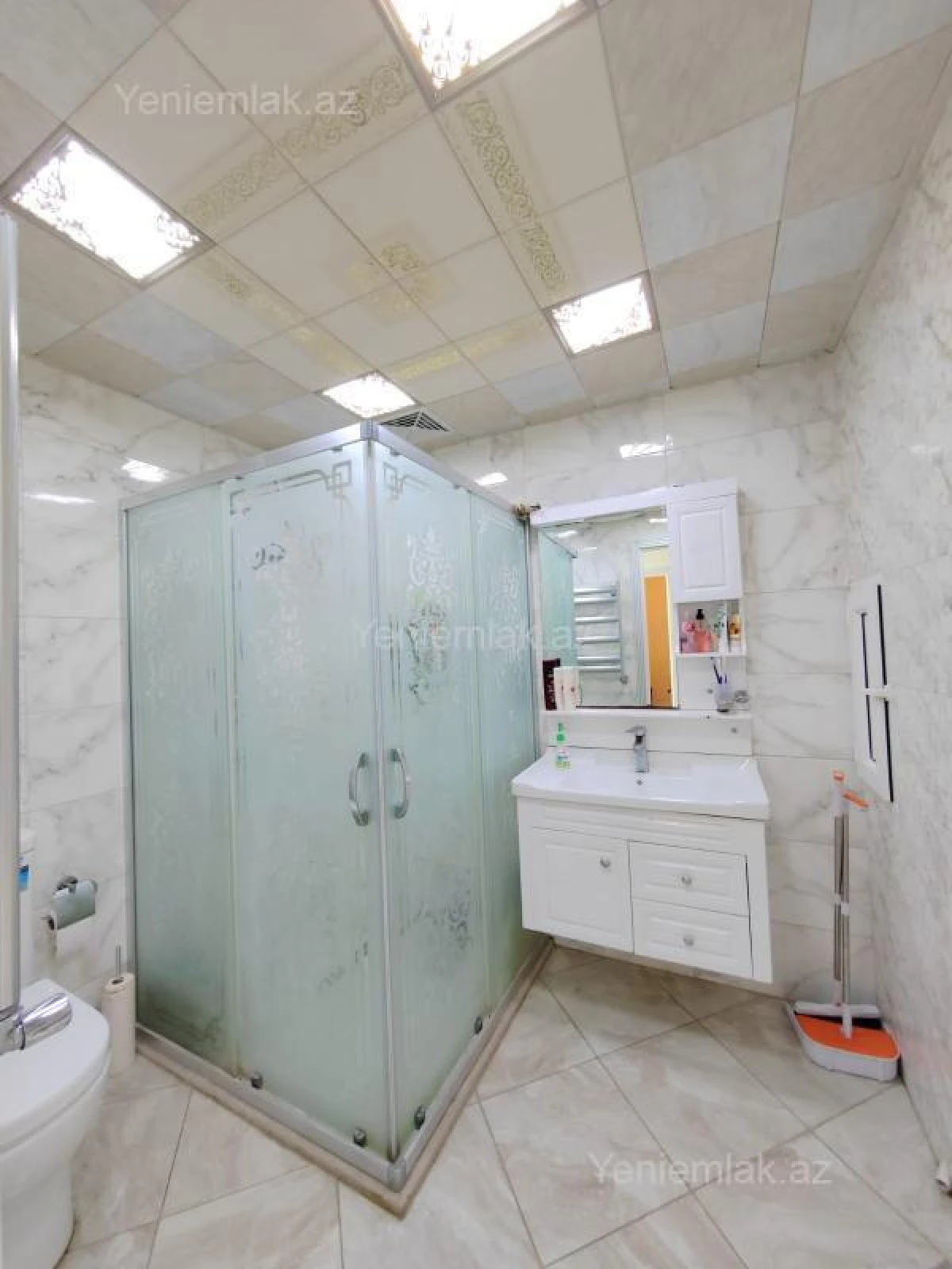 Satılır 3 otaqlı yeni tikili 95 m²