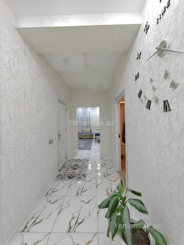Satılır 3 otaqlı yeni tikili 95 m²