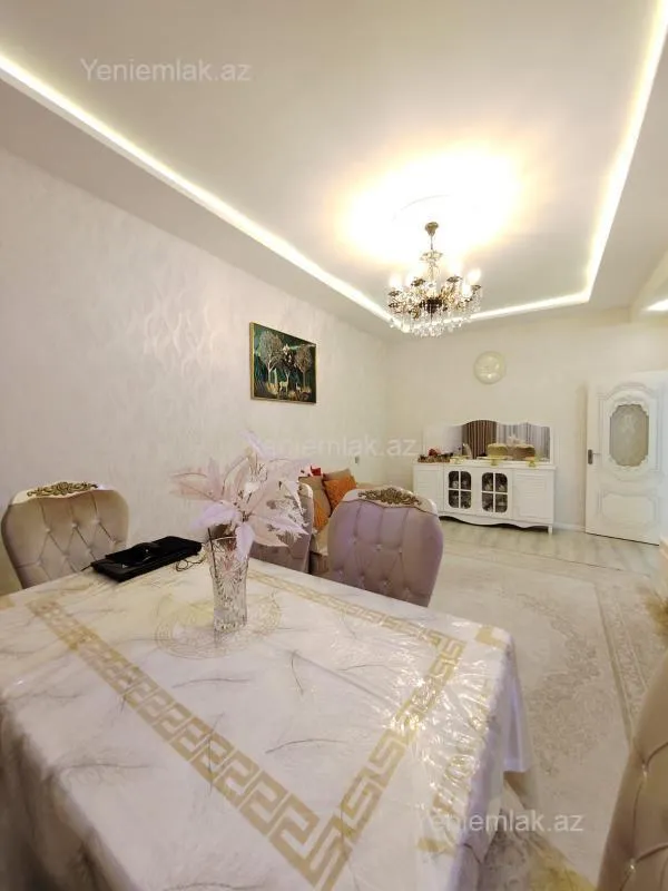 Satılır 3 otaqlı yeni tikili 95 m²