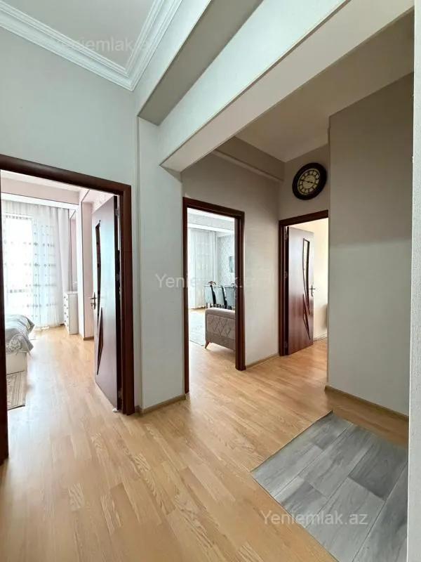 Satılır 2 otaqlı yeni tikili 68 m²