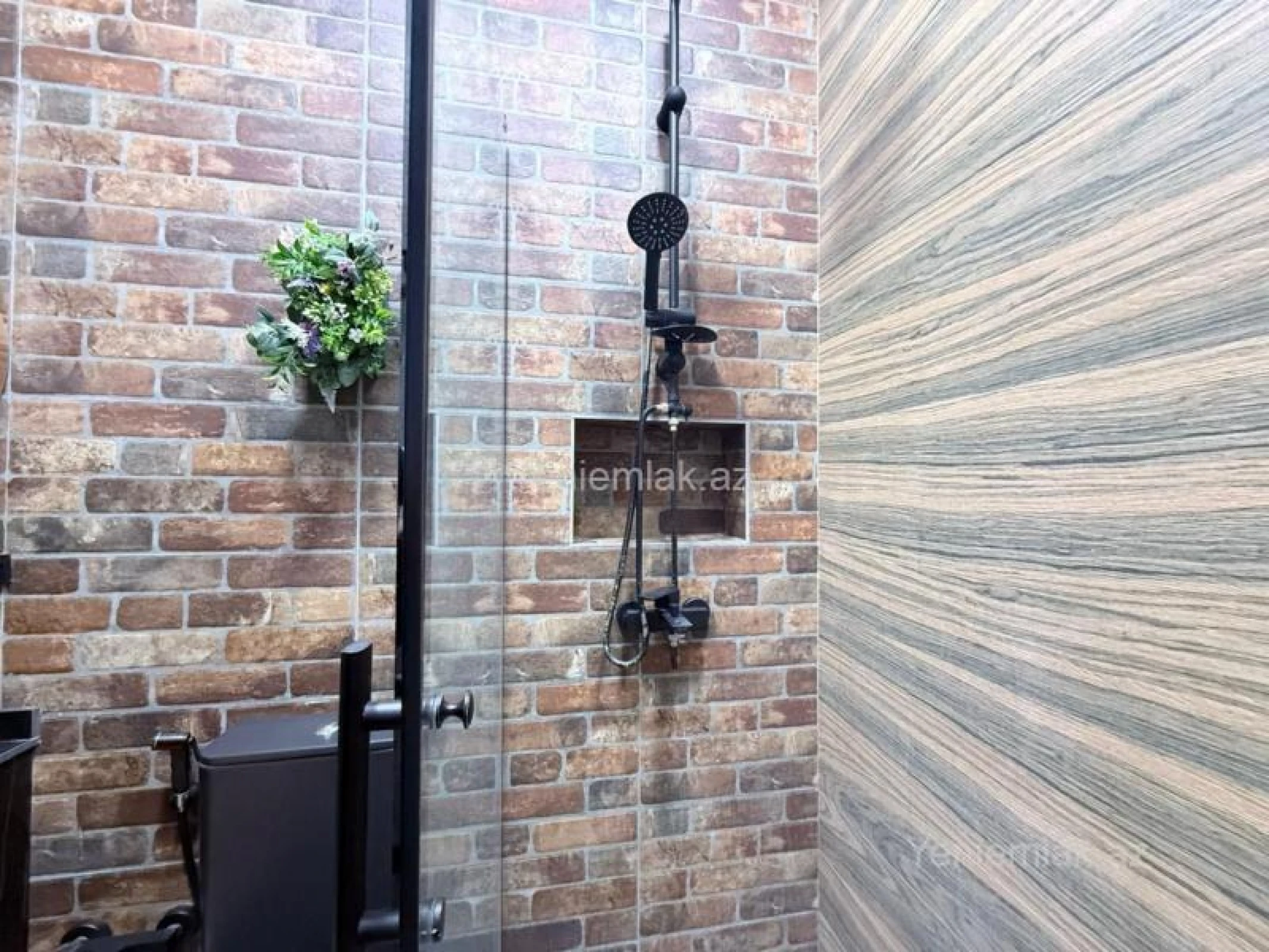 Satılır 3 otaqlı yeni tikili 150 m²