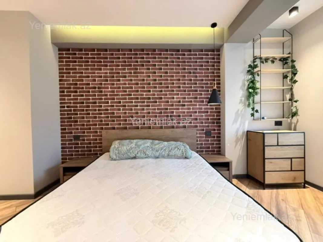 Satılır 3 otaqlı yeni tikili 150 m²