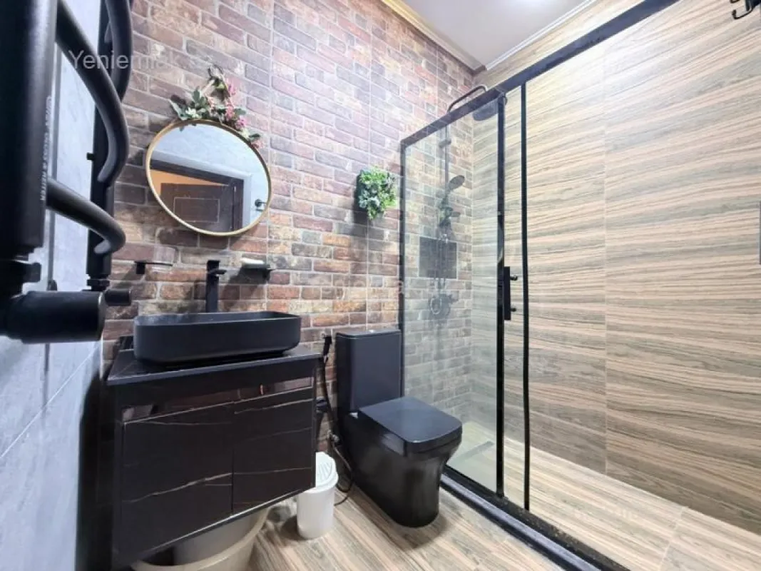 Satılır 3 otaqlı yeni tikili 150 m²