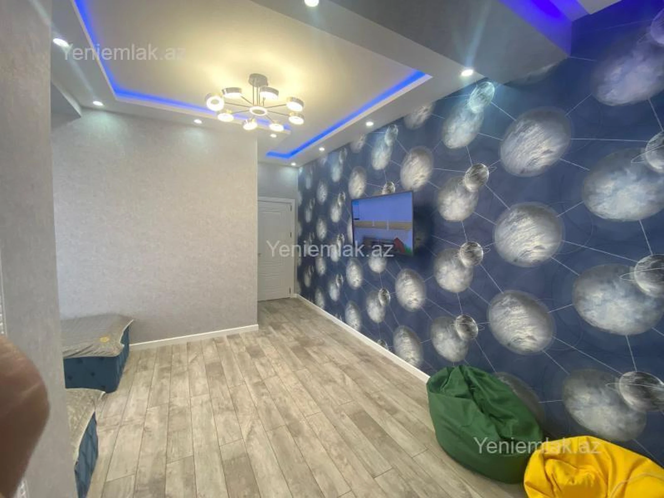 Satılır 3 otaqlı yeni tikili 127.4 m²