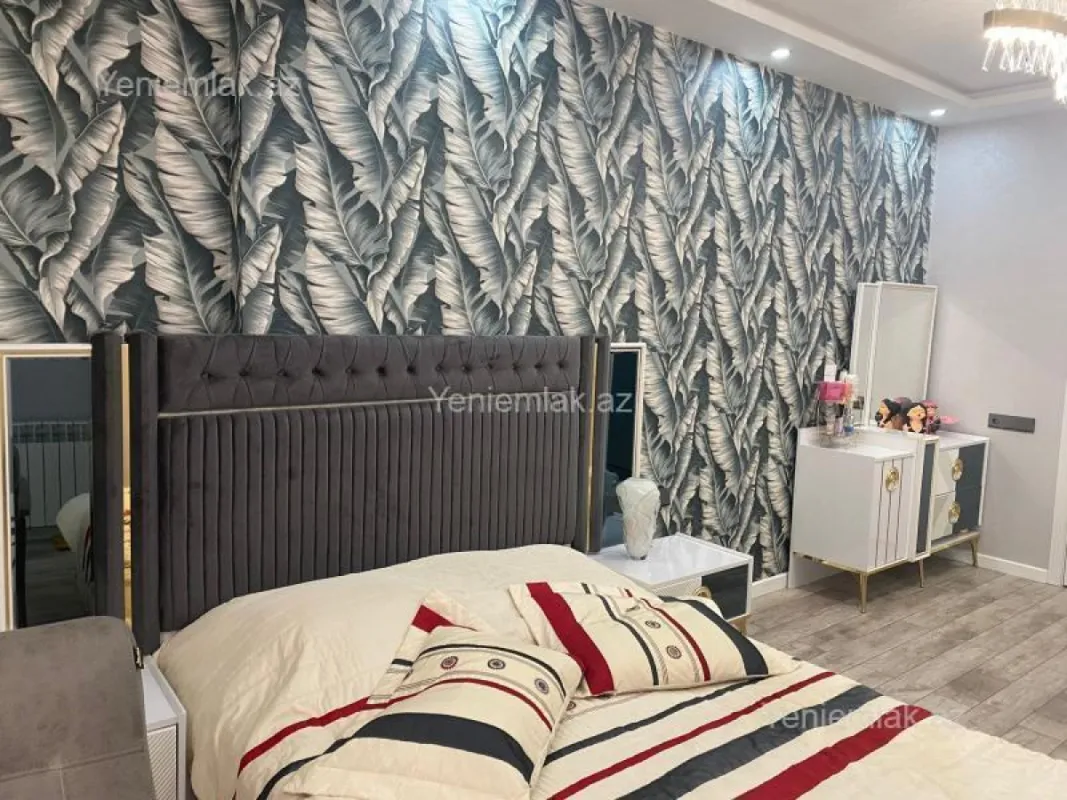 Satılır 3 otaqlı yeni tikili 127.4 m²