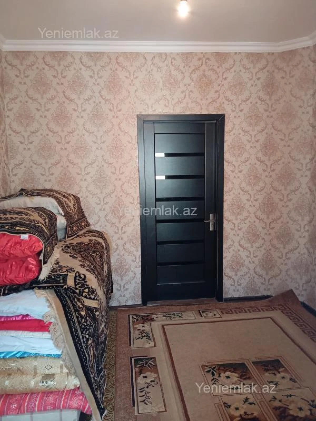 Satılır 3 otaqlı köhnə tikili 75 m²