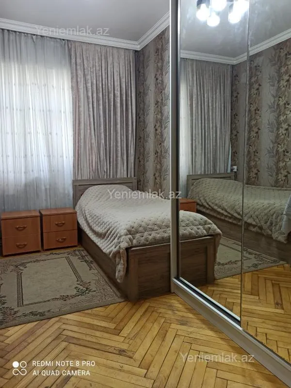 Satılır 2 otaqlı köhnə tikili 60 m²