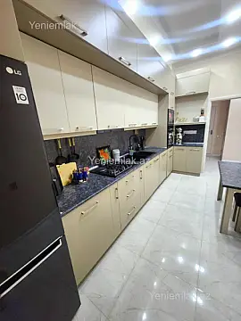 Satılır 2 otaqlı yeni tikili 85 m²