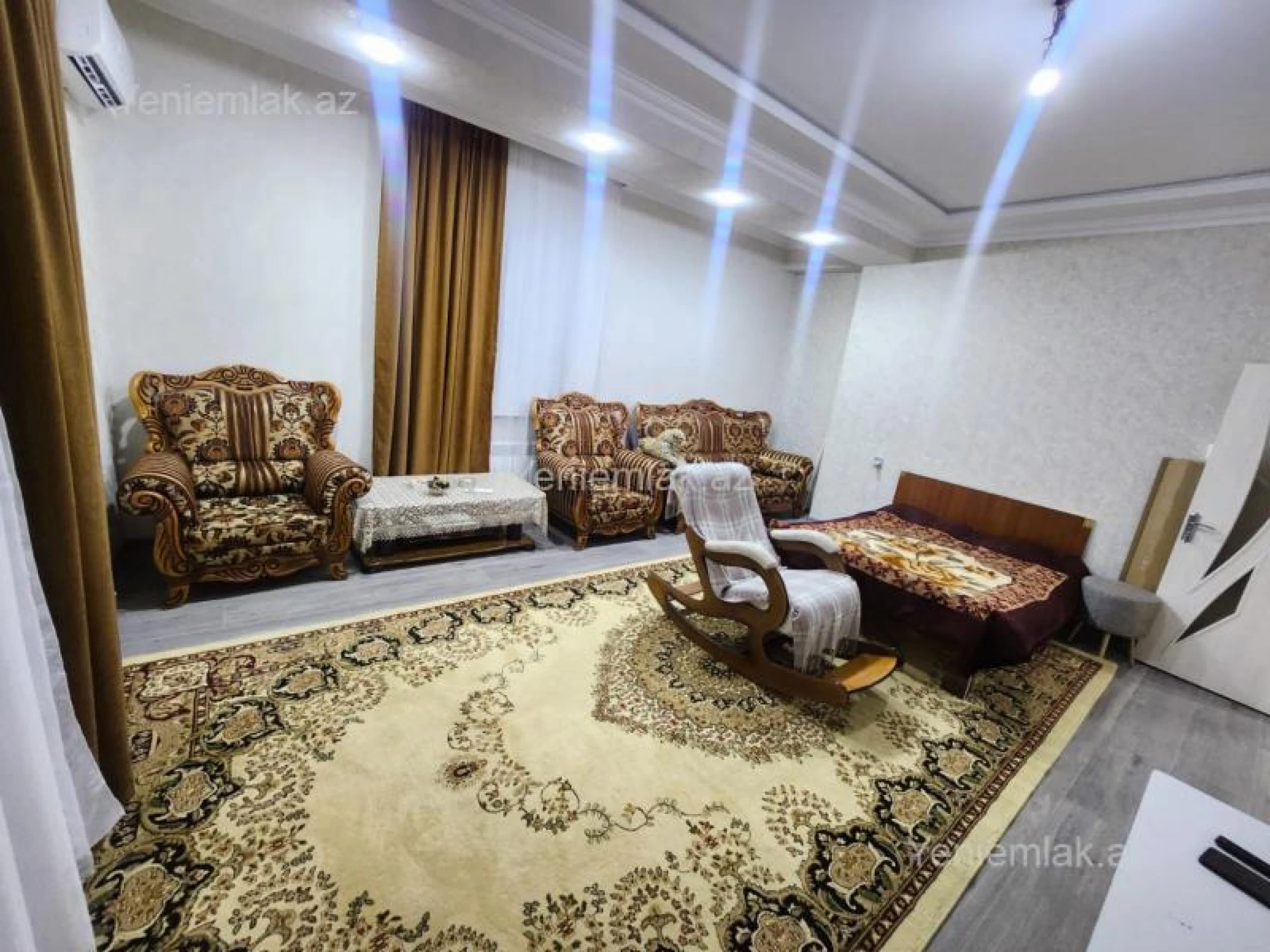 Satılır 2 otaqlı yeni tikili 85 m²