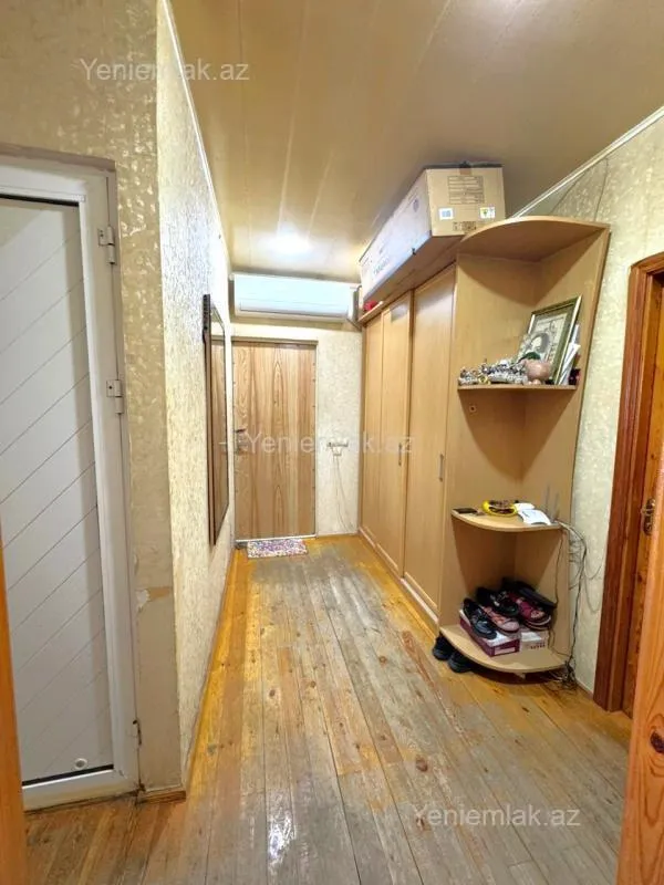 Satılır 3 otaqlı köhnə tikili 80 m²