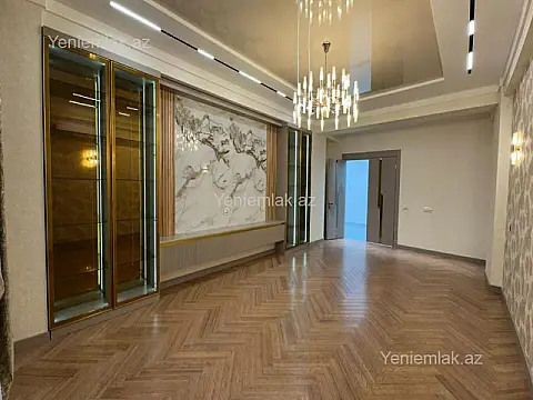 Satılır 4 otaqlı yeni tikili 245 m²