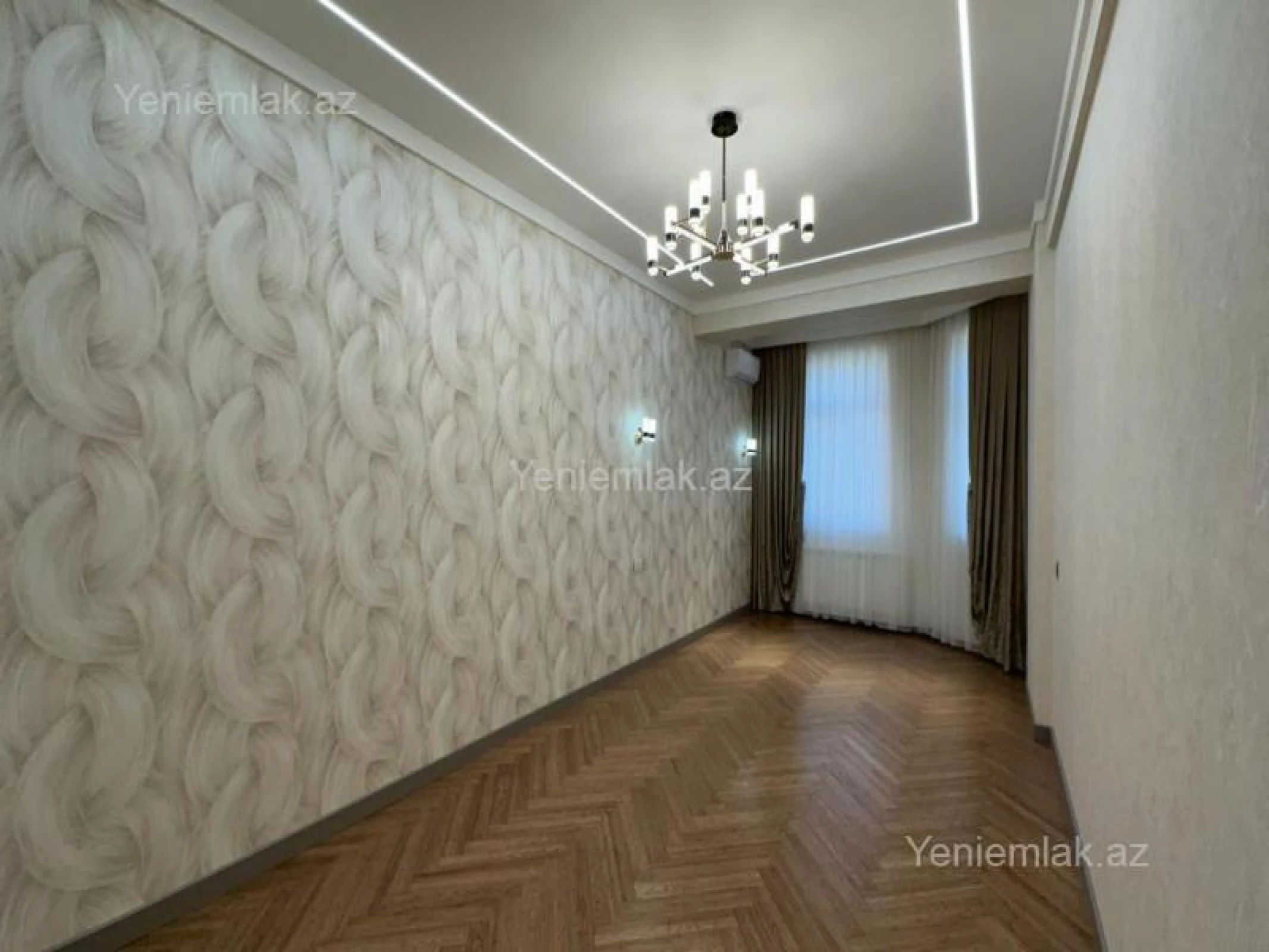 Satılır 4 otaqlı yeni tikili 245 m²