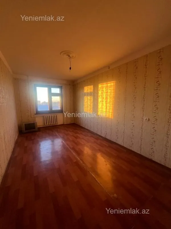 Satılır 5 otaqlı köhnə tikili 102.93 m²