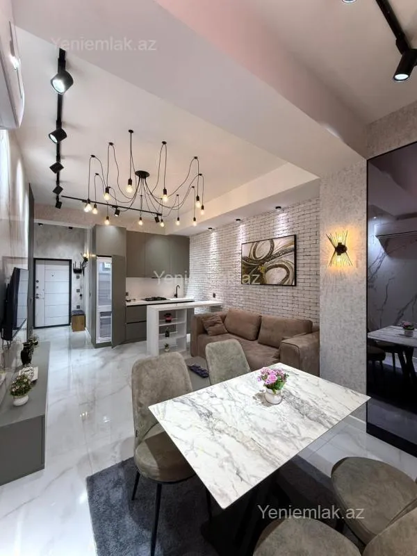 Satılır 2 otaqlı yeni tikili 54 m²