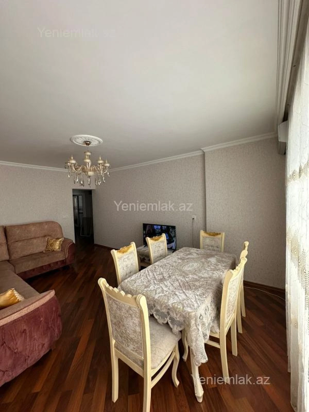 Satılır 2 otaqlı köhnə tikili 50 m²