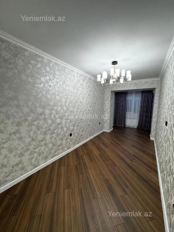 Satılır 2 otaqlı köhnə tikili 65 m²