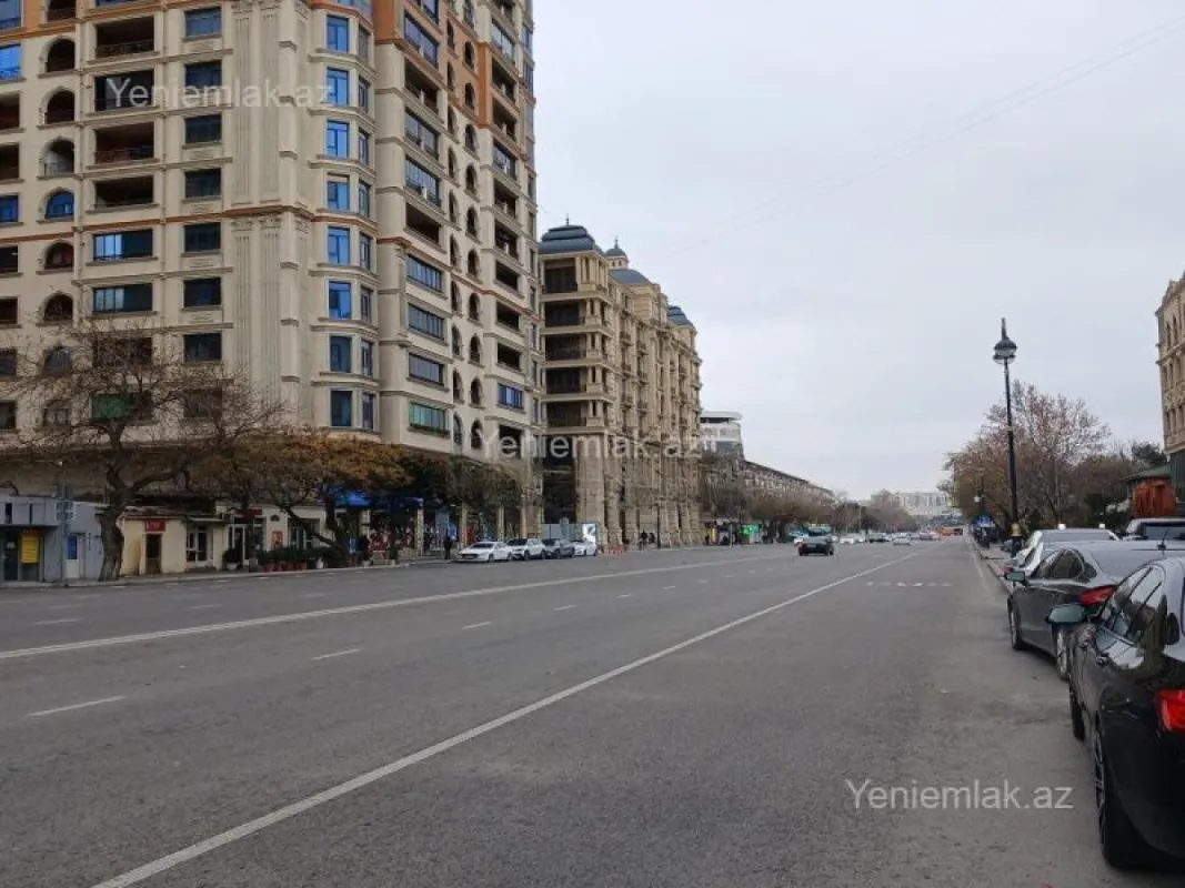 Satılır 3 otaqlı köhnə tikili 85 m²