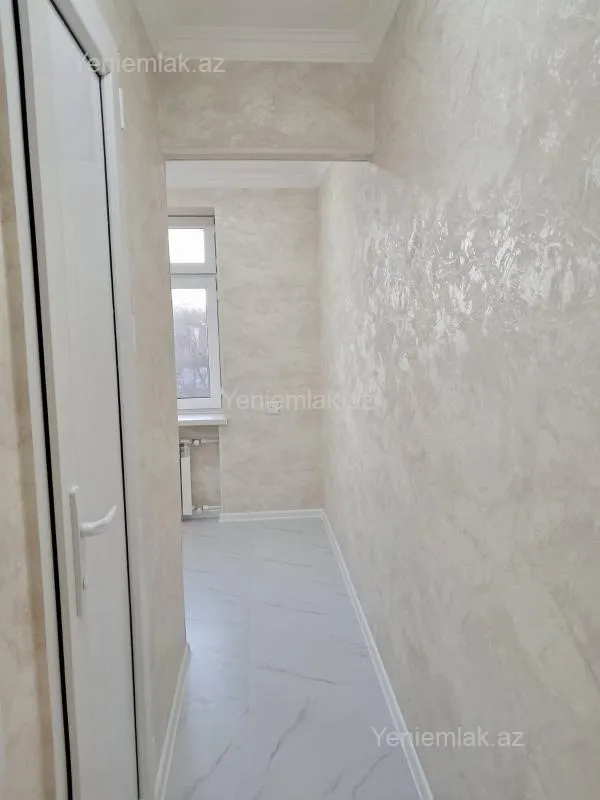 Satılır 2 otaqlı köhnə tikili 55 m²
