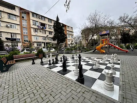 Satılır 2 otaqlı köhnə tikili 55 m² — Bakı, Nizami 2 otaq 55.00 m²
