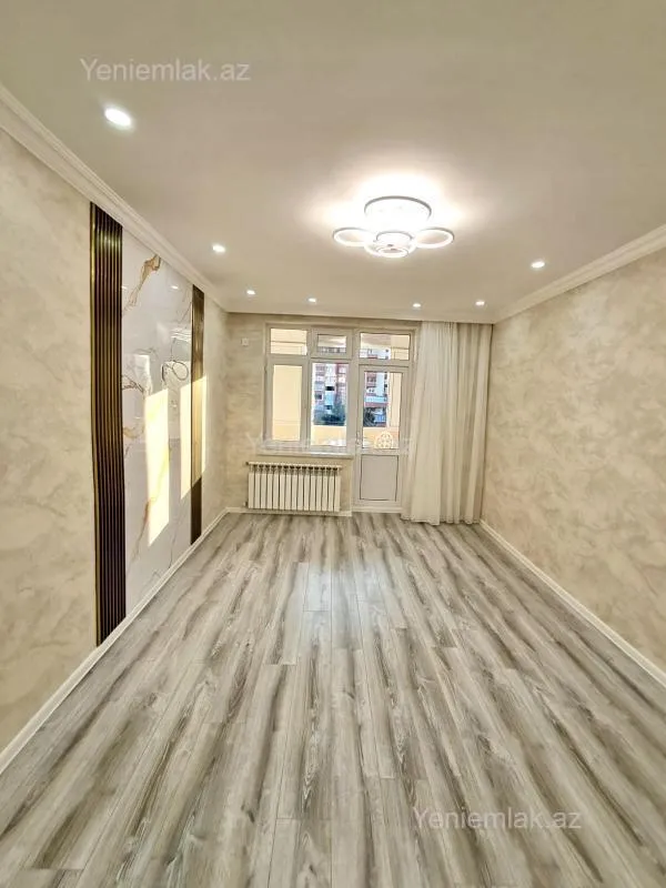 Satılır 2 otaqlı köhnə tikili 55 m²