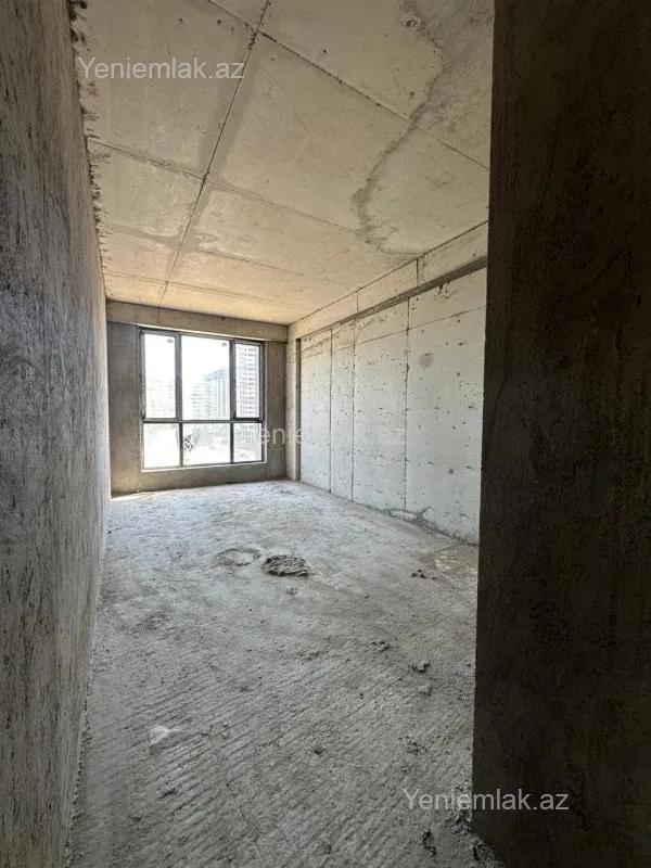 Satılır 4 otaqlı yeni tikili 139 m²