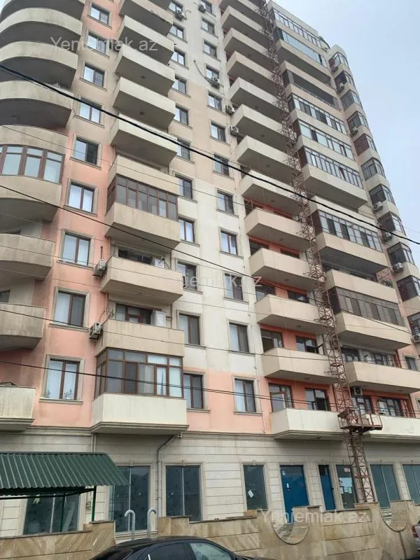 Satılır 4 otaqlı yeni tikili 132 m²