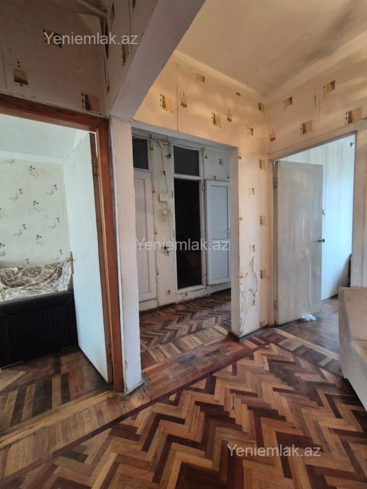 Satılır 3 otaqlı köhnə tikili 85 m²