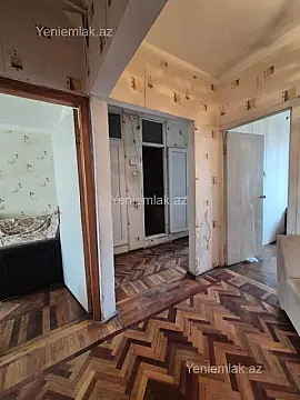 Satılır 3 otaqlı köhnə tikili 85 m²