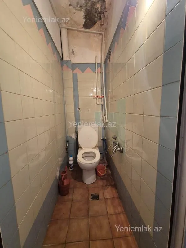 Satılır 3 otaqlı köhnə tikili 85 m²