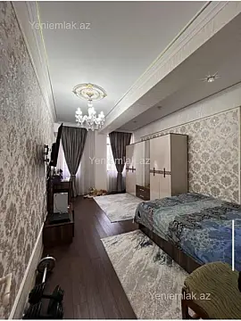 Satılır 4 otaqlı yeni tikili 215 m²