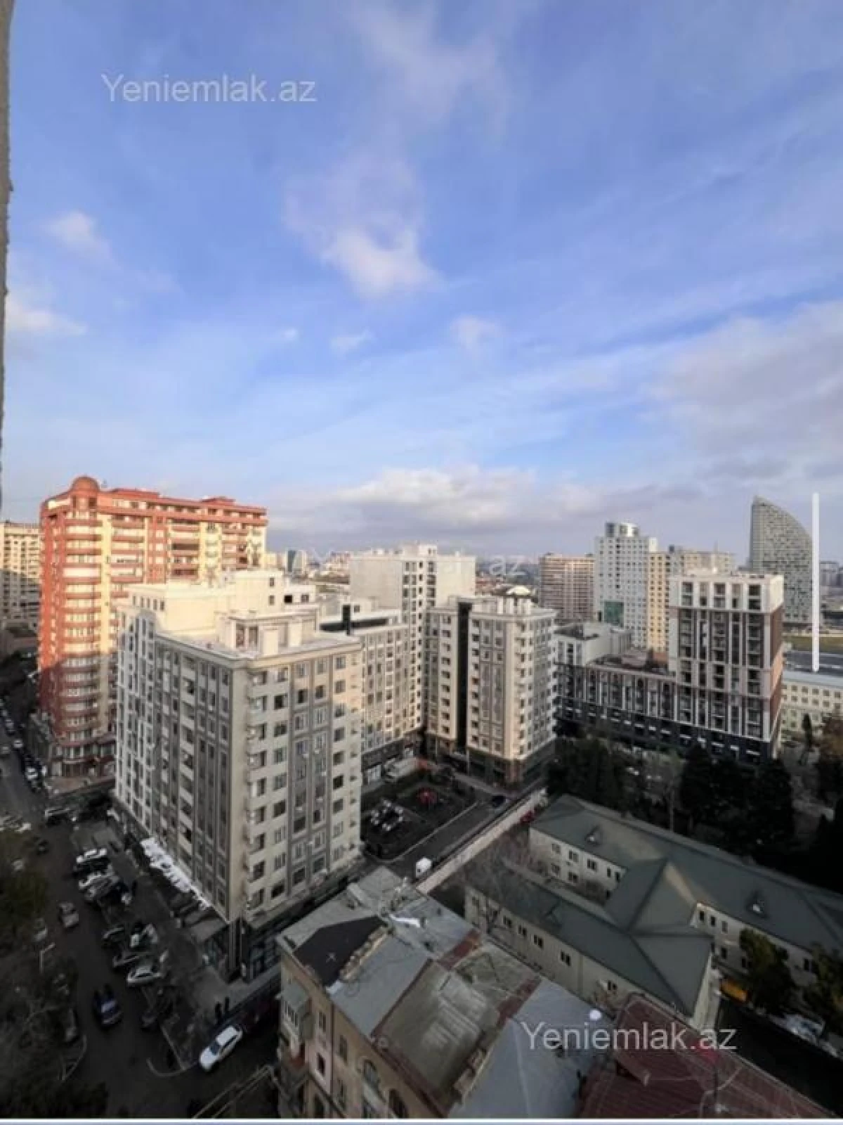 Satılır 4 otaqlı yeni tikili 215 m²