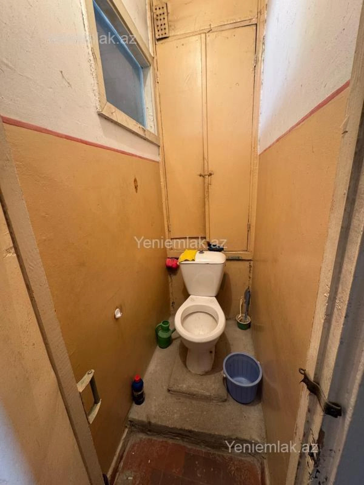 Satılır 2 otaqlı köhnə tikili 70 m²