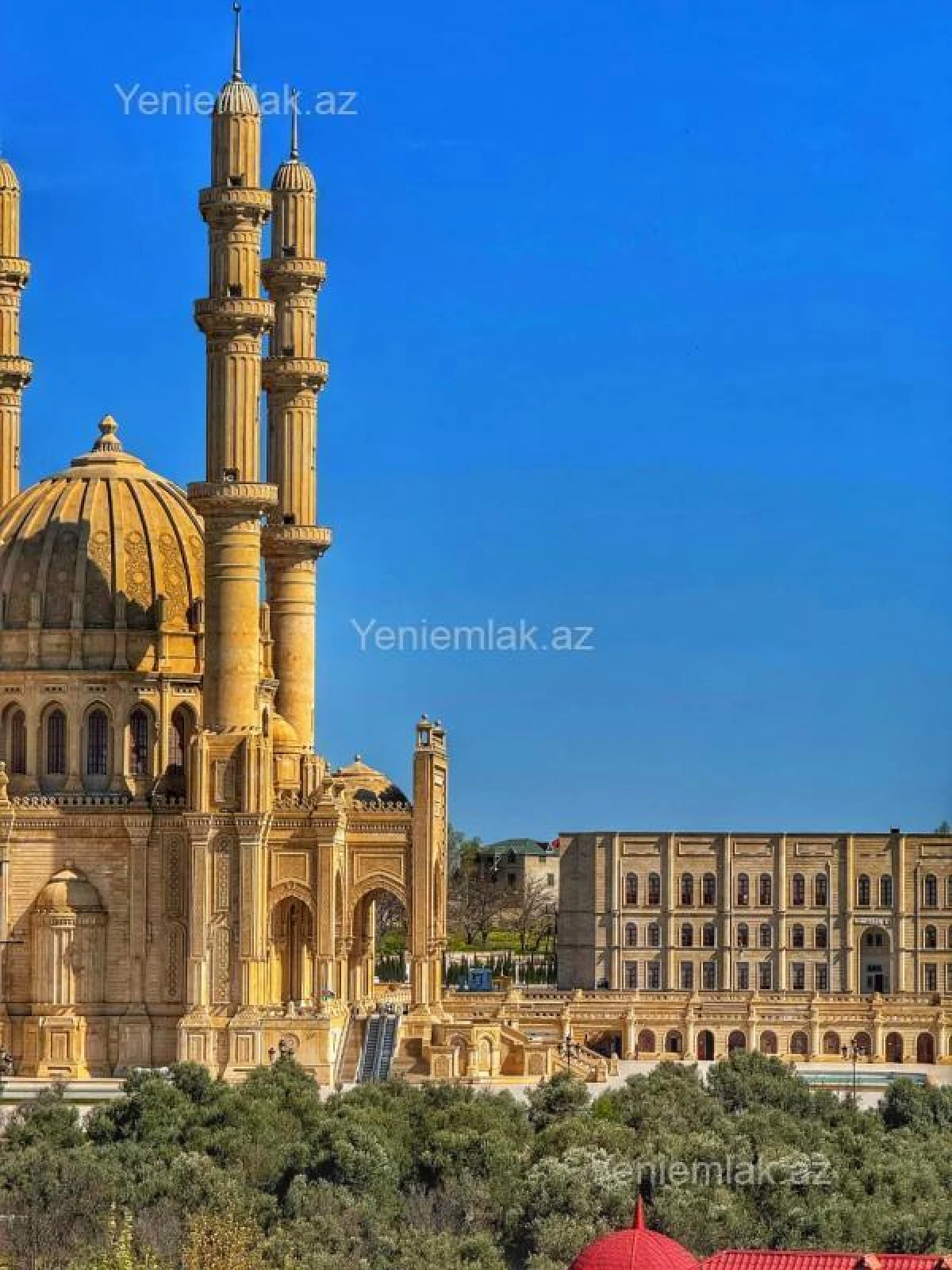 Satılır 2 otaqlı köhnə tikili 70 m²