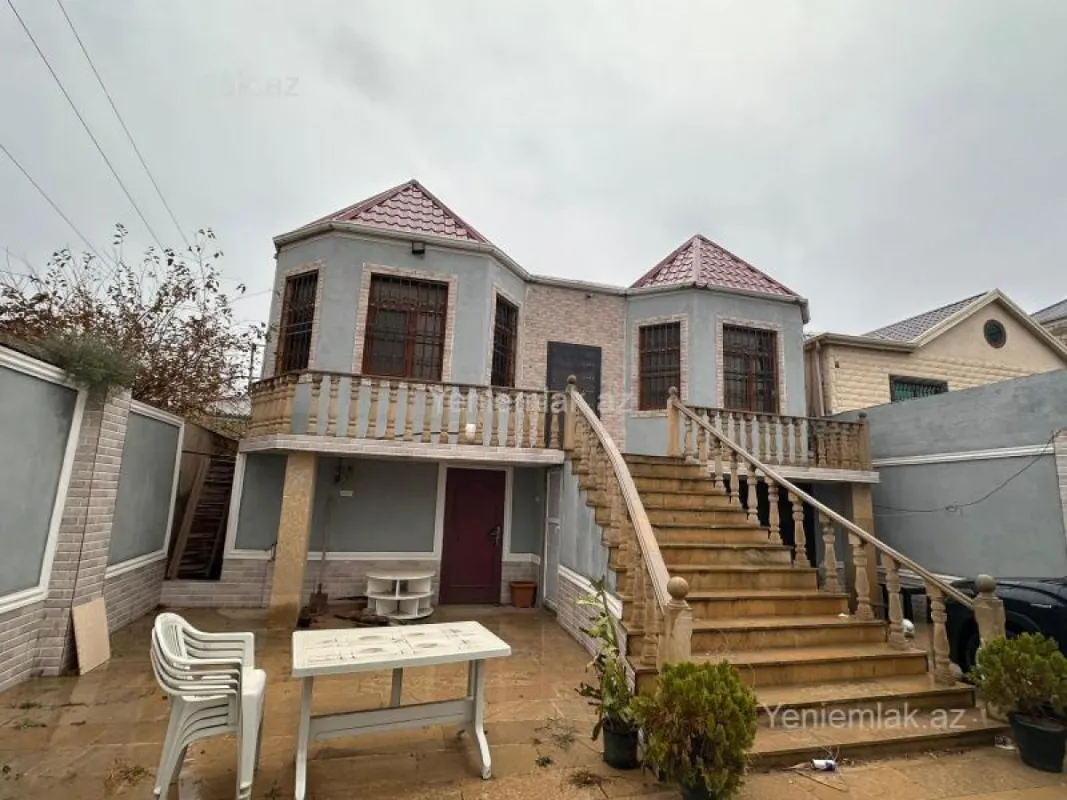 Satılır 5 otaqlı həyət evi 125 m²