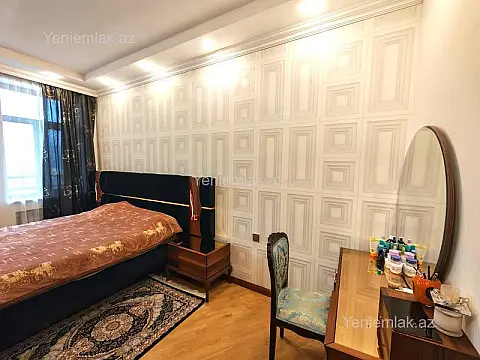 Satılır 3 otaqlı yeni tikili 110 m²