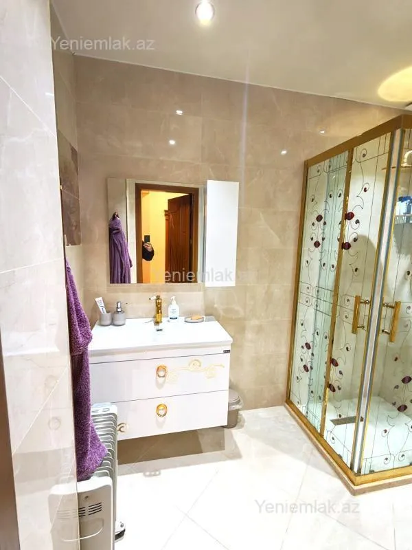 Satılır 3 otaqlı yeni tikili 110 m²