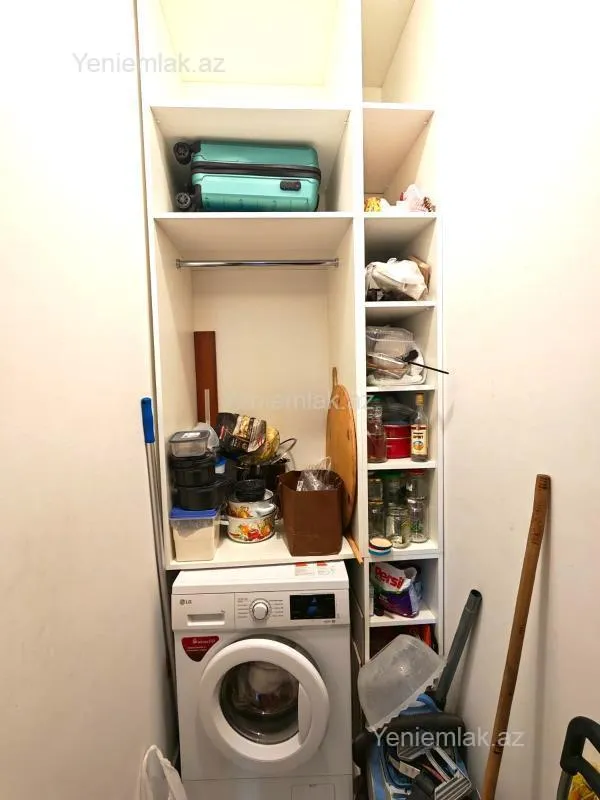 Satılır 3 otaqlı yeni tikili 110 m²