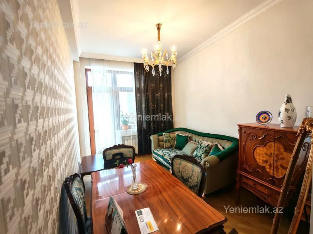 Satılır 3 otaqlı yeni tikili 110 m²