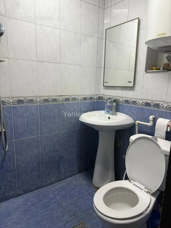 Satılır 3 otaqlı köhnə tikili 65 m²