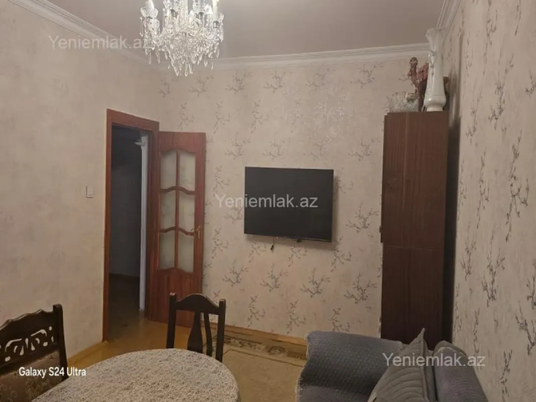 Satılır 3 otaqlı köhnə tikili 70 m²