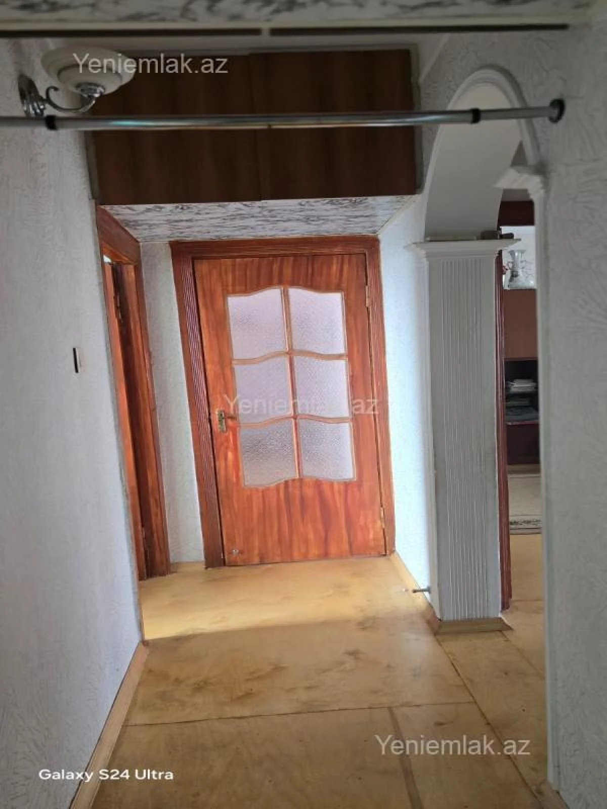 Satılır 3 otaqlı köhnə tikili 70 m²