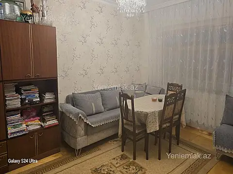 Satılır 3 otaqlı köhnə tikili 70 m²