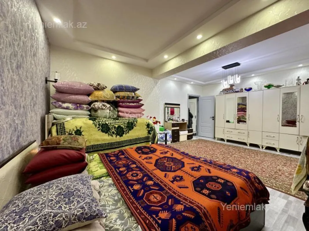 Satılır 2 otaqlı yeni tikili 97 m²