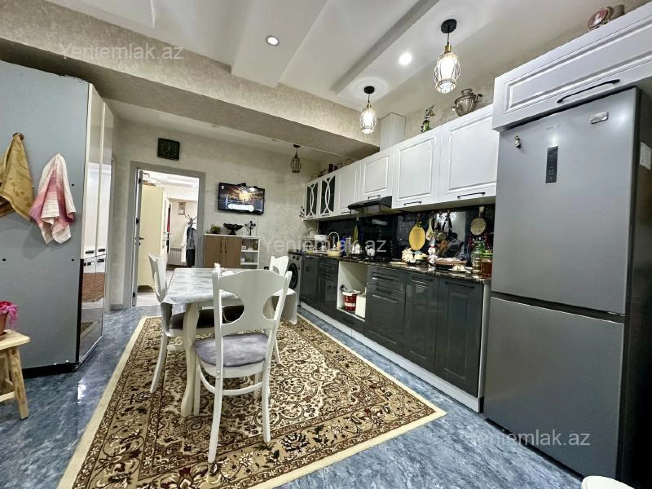 Satılır 2 otaqlı yeni tikili 97 m²